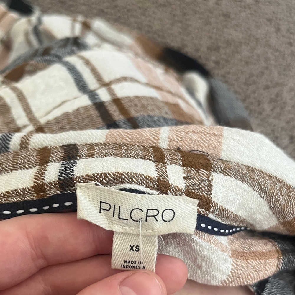 Anthropologie plaid long sleeve - Picture 5 of 5